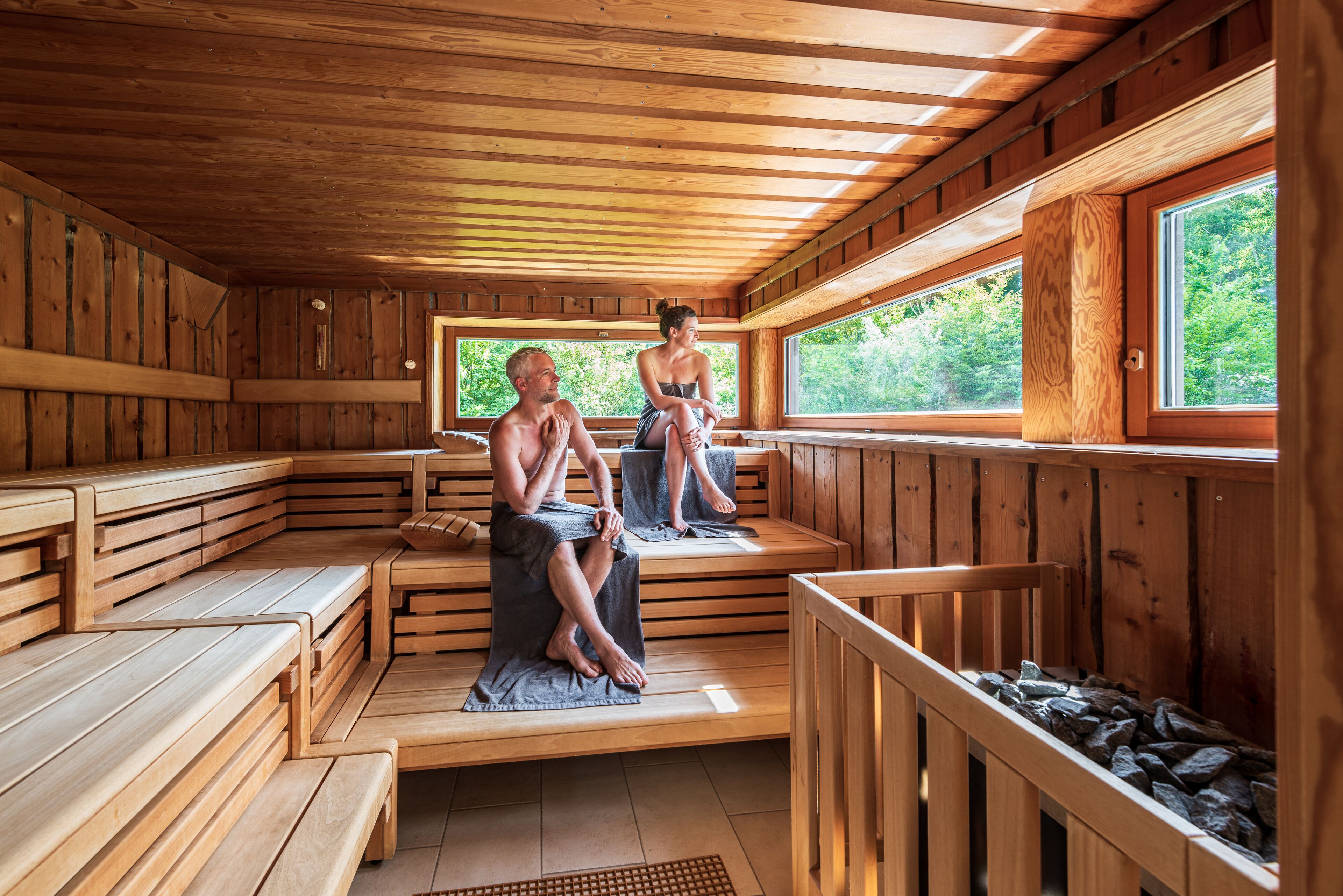 sauna, body treatments, hydrotherapy, 2 treatment rooms