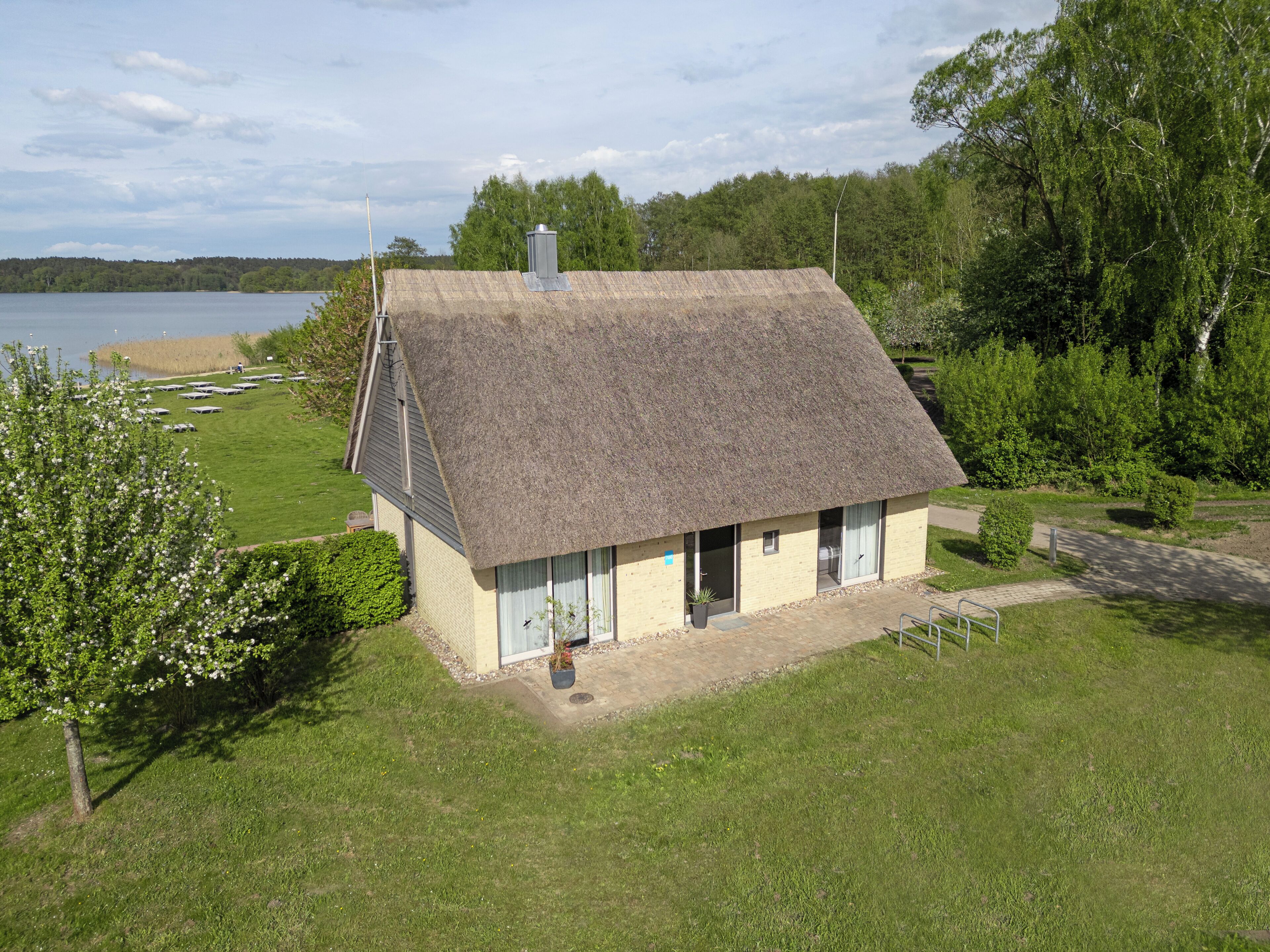 Vila standard, 1 quarto, vista para o lago | Vista para o lago