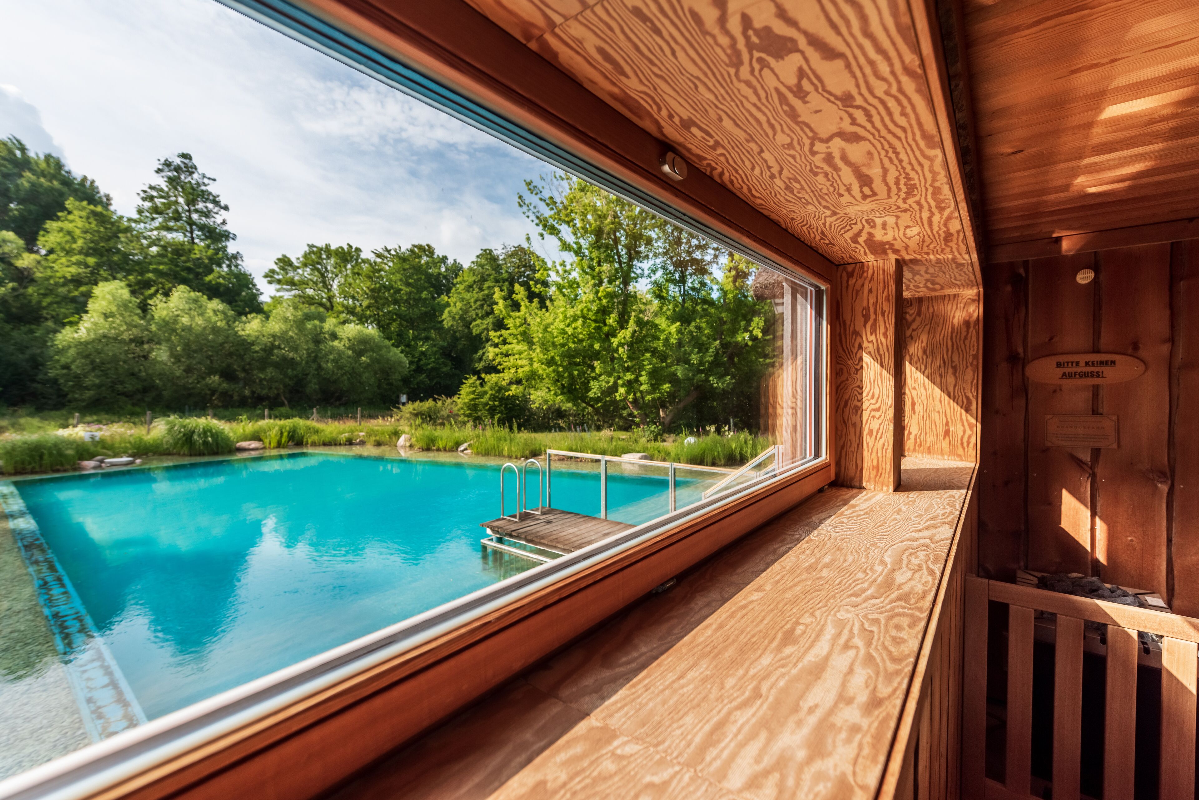 sauna, body treatments, hydrotherapy, 2 treatment rooms