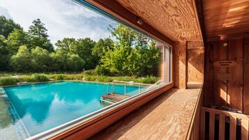 Sauna, body treatments, body wraps, body scrubs, facials