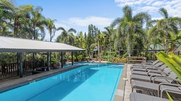 2 outdoor pools, sun loungers