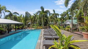 2 outdoor pools, sun loungers