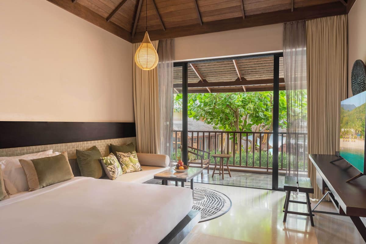 family suite, 2 bedrooms | 1 bedroom, premium bedding, select comfort beds, minibar