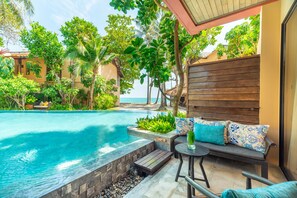 Chambre Deluxe, accès piscine | Vue de la chambre
