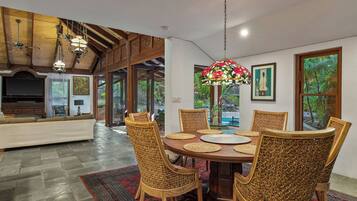 vistas al jardín | Comedor