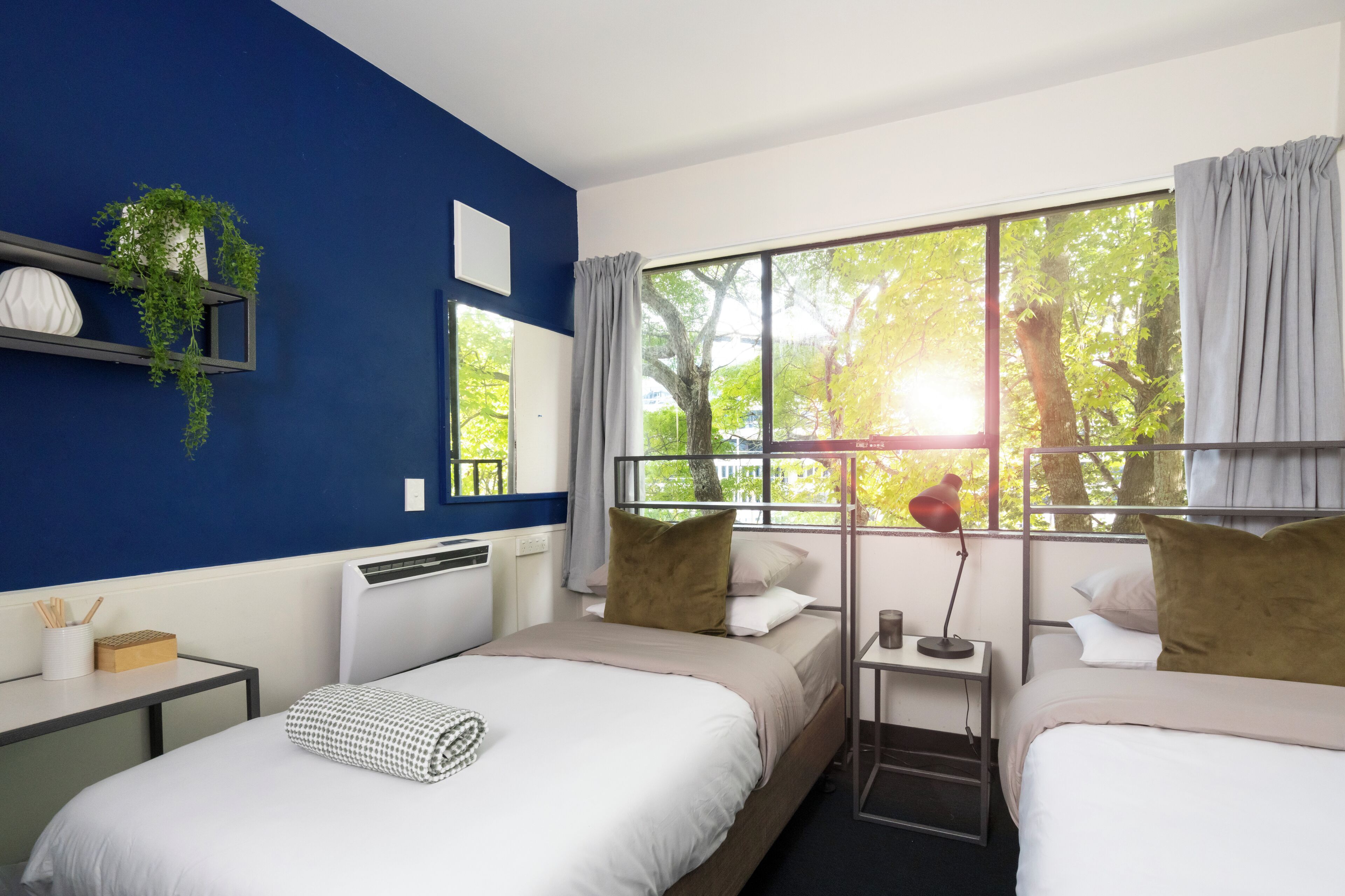 Wifi gratis y ropa de cama 