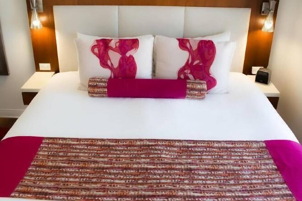 Premium bedding, pillow-top beds, in-room safe, desk