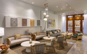 Sala de estar en el lobby