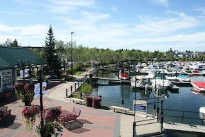 Marina - Lakeland Inn (Cold Lake)