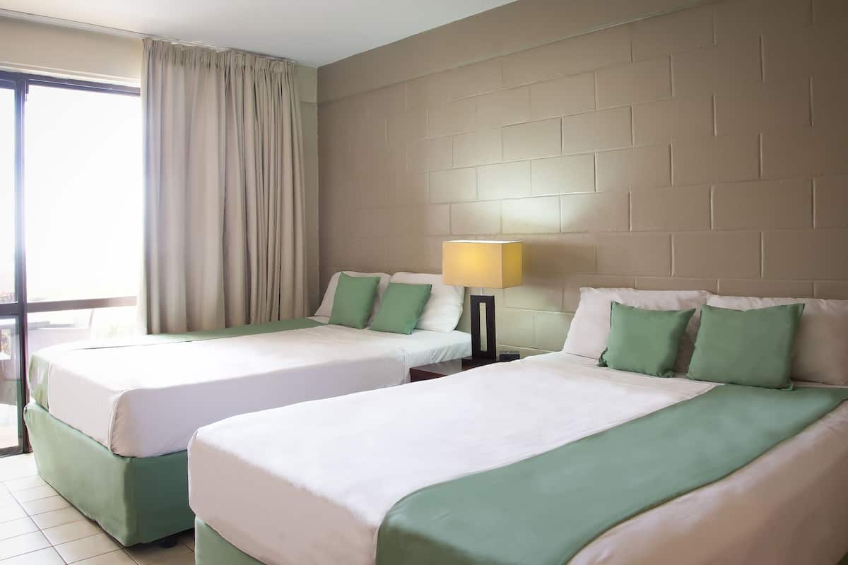 Standard Room, Garden View | In-room safe, WiFi, bed sheets