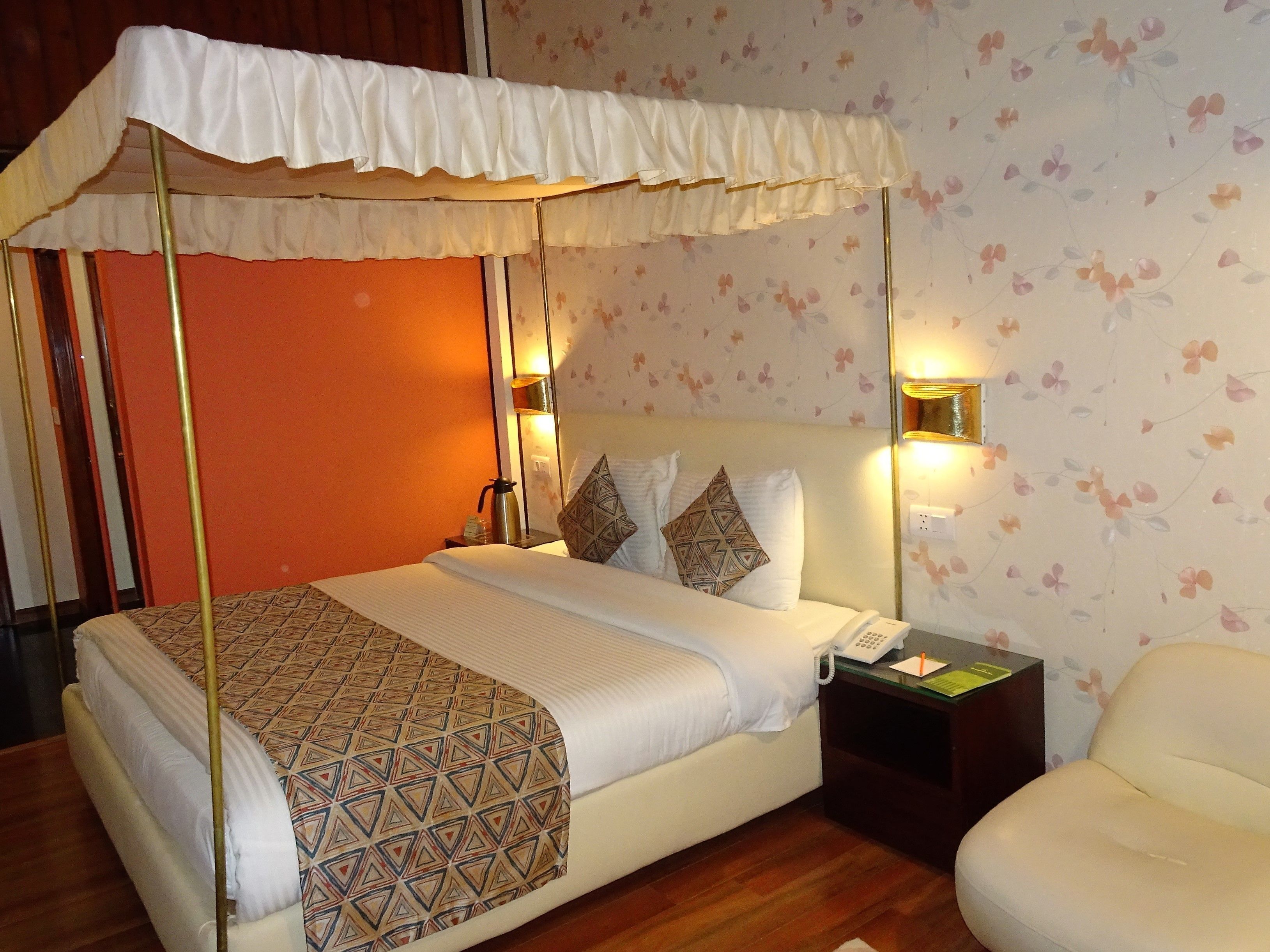 luxury double room | 1 bedroom, premium bedding, memory-foam beds, desk
