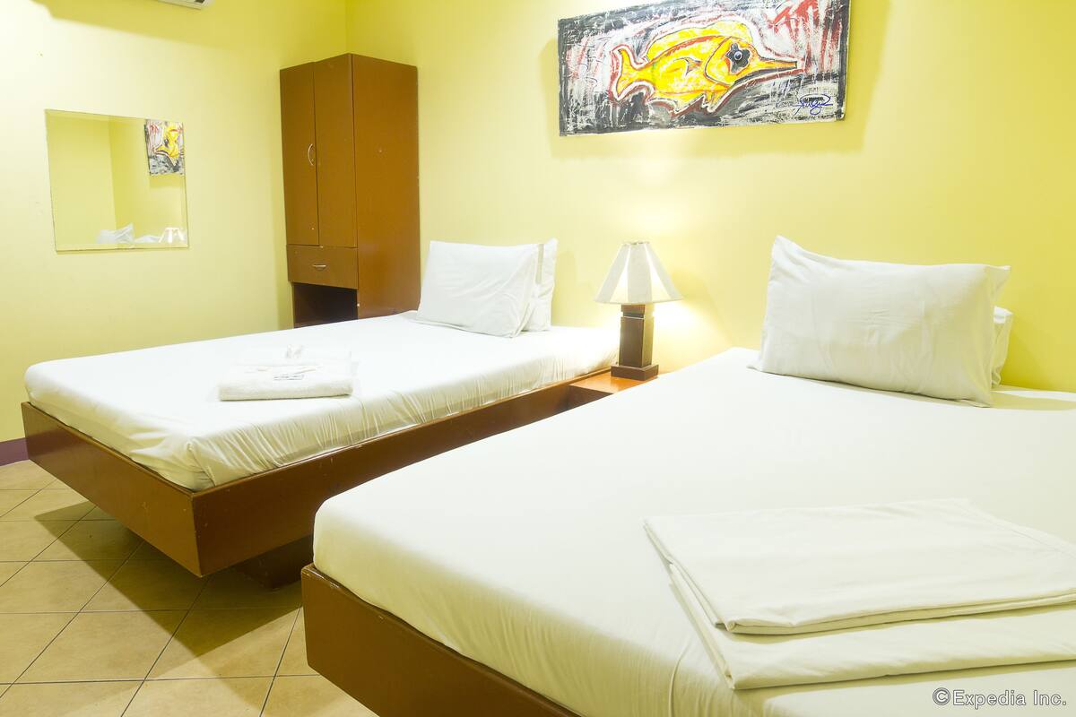 Superior Room, 1 Double Bed | In-room safe, desk, rollaway beds, free WiFi