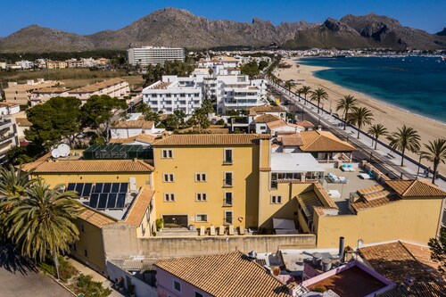Galeon Suites