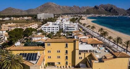 Galeon Suites