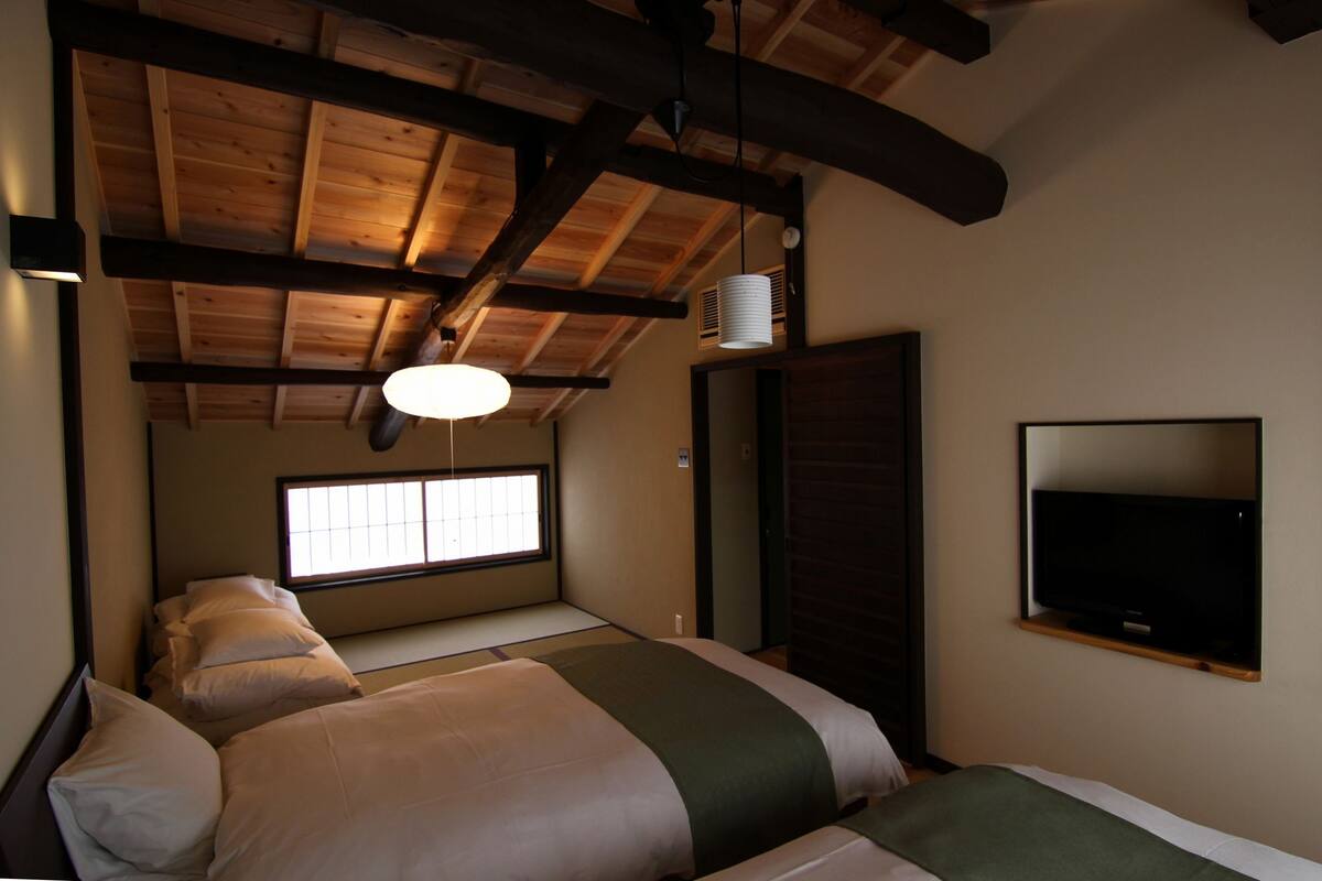 Townhome, Non Smoking