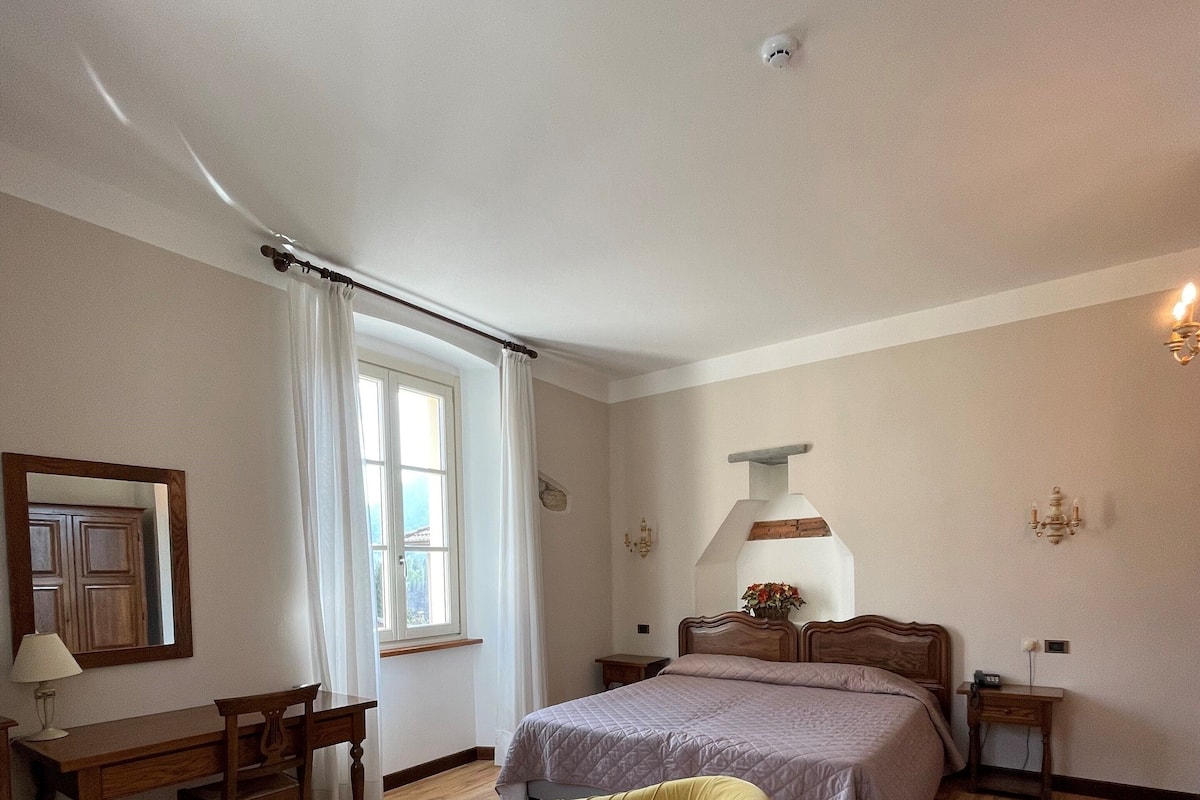 1 bedroom, minibar, in-room safe, desk