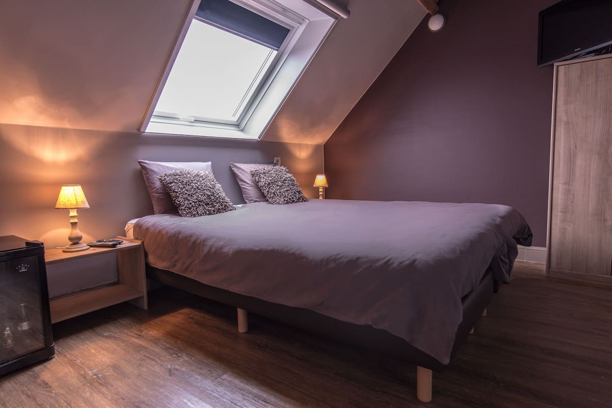 Chambre Deluxe avec lits jumeaux, 2 lits une place, non-fumeurs | Bureau, rideaux occultants, chambres insonorisées, Wi-Fi gratuit