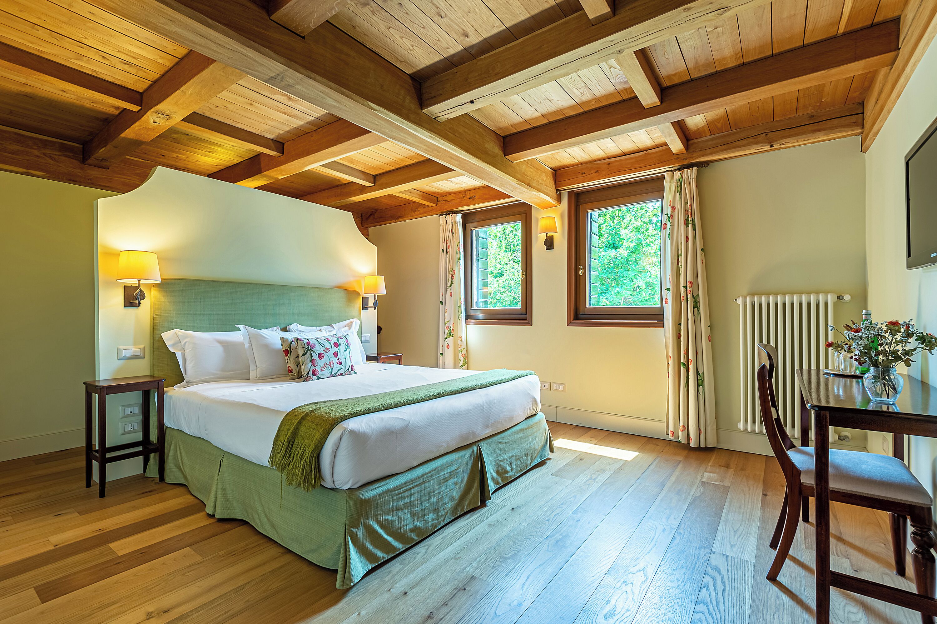 Premium bedding, desk, free WiFi, bed sheets