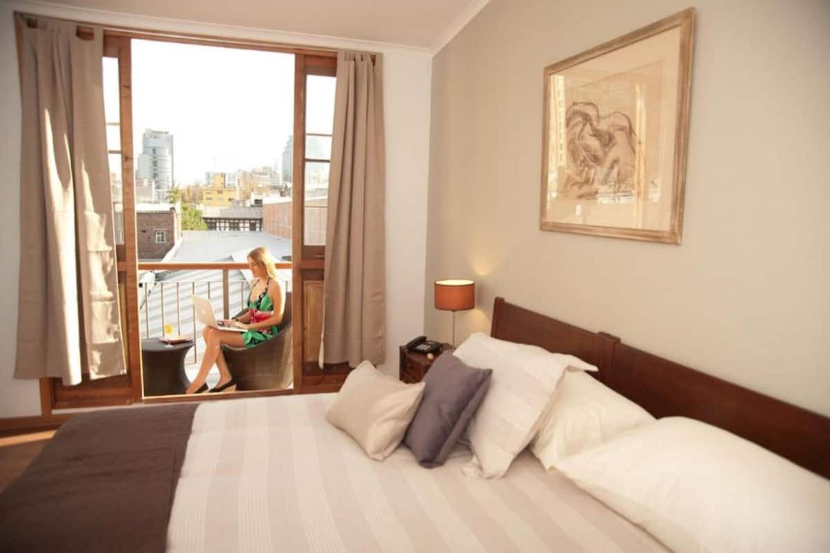 Minibar, in-room safe, desk, blackout curtains
