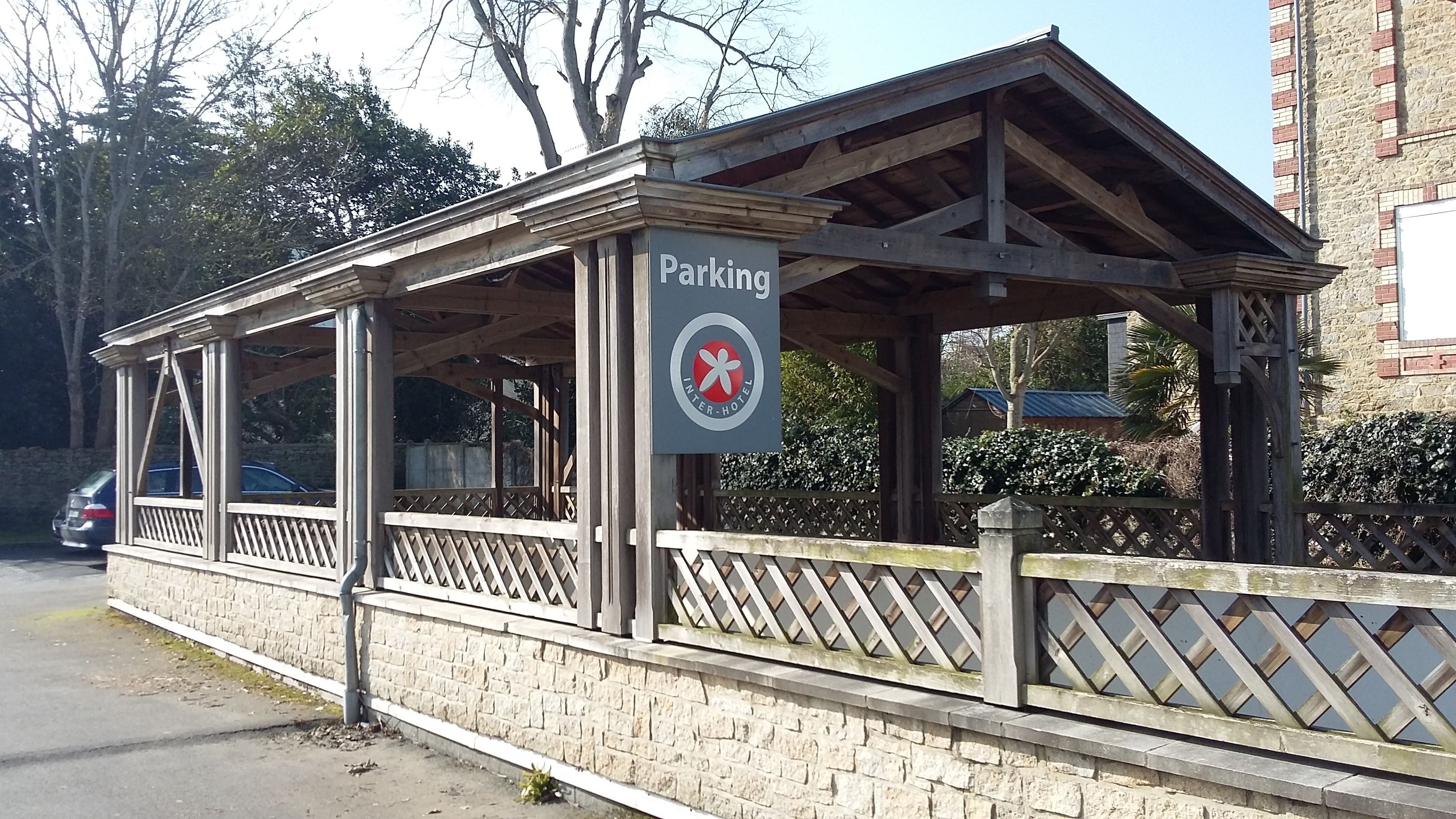 self-parking (surcharge) 14 per night