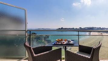 Literie de qualité supérieure, décoration personnalisée, bureau