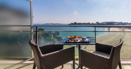 Le Crystal Dinard, Sure Hotel Collection by Best Western