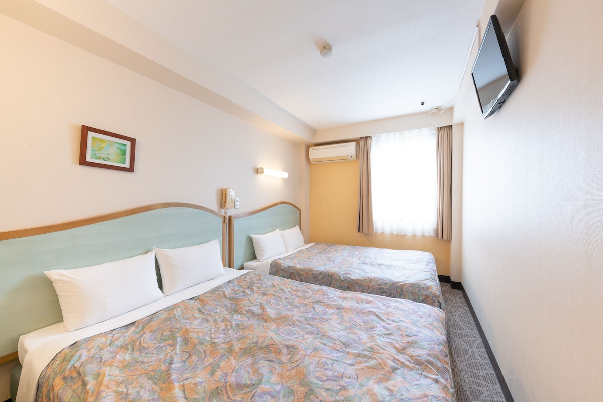 Quadruple Room | Down duvets, blackout curtains, free WiFi