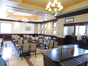 Daily buffet breakfast (JPY 1600 per person) - GRG Hotel Naha (Naha)