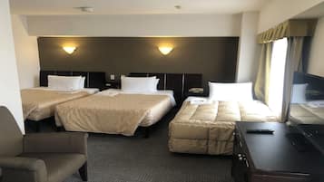 Desk, iron/ironing board, free WiFi, bed sheets