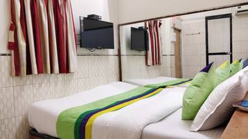 Caja de seguridad en la habitación, escritorio y wifi gratis