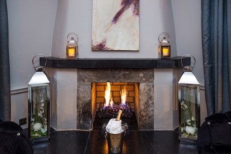 Chimenea. Hotel Kilkenny