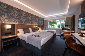Signature Triple Room