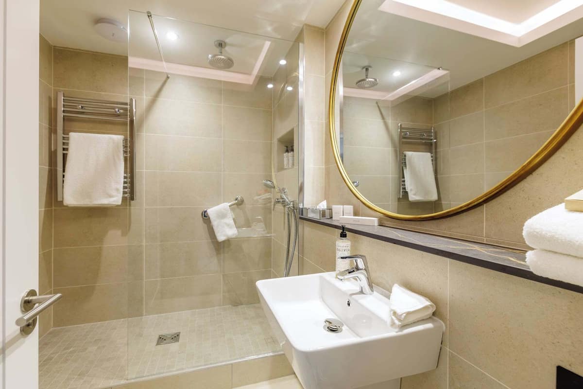 In-room safe, iron/ironing board, free WiFi, bed sheets