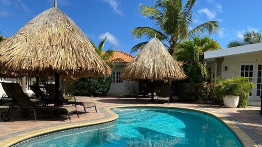 Aruba Tropic Apartments