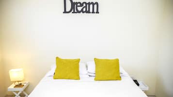 2 bedrooms, hypo-allergenic bedding, in-room safe, iron/ironing board