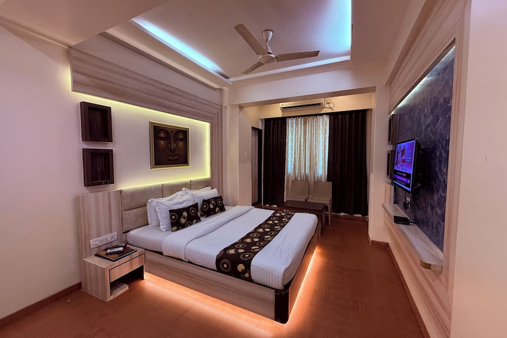 Hotel Alka Residency