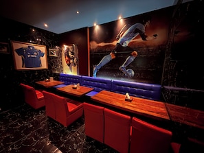 2 bars/lounges - Hotel Alka Residency (Thane)