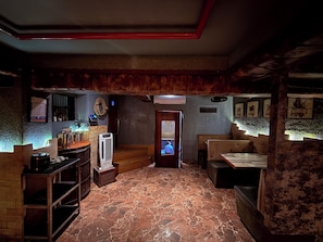 2 bars/lounges - Hotel Alka Residency (Thane)