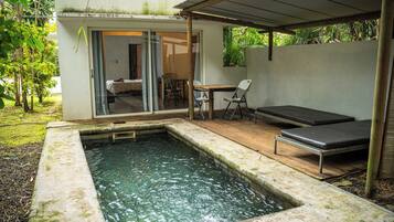 Room, Private Pool (LE FLAMBOYANT)