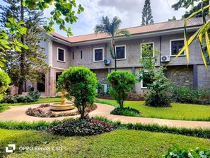 Front of property - Clear Essence California Spa & Wellness Resort (Lagos)