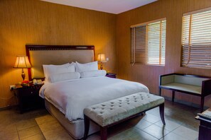 Comfort Cottage | Premium bedding, memory-foam beds, free minibar, in-room safe - Clear Essence California Spa & Wellness Resort (Lagos)