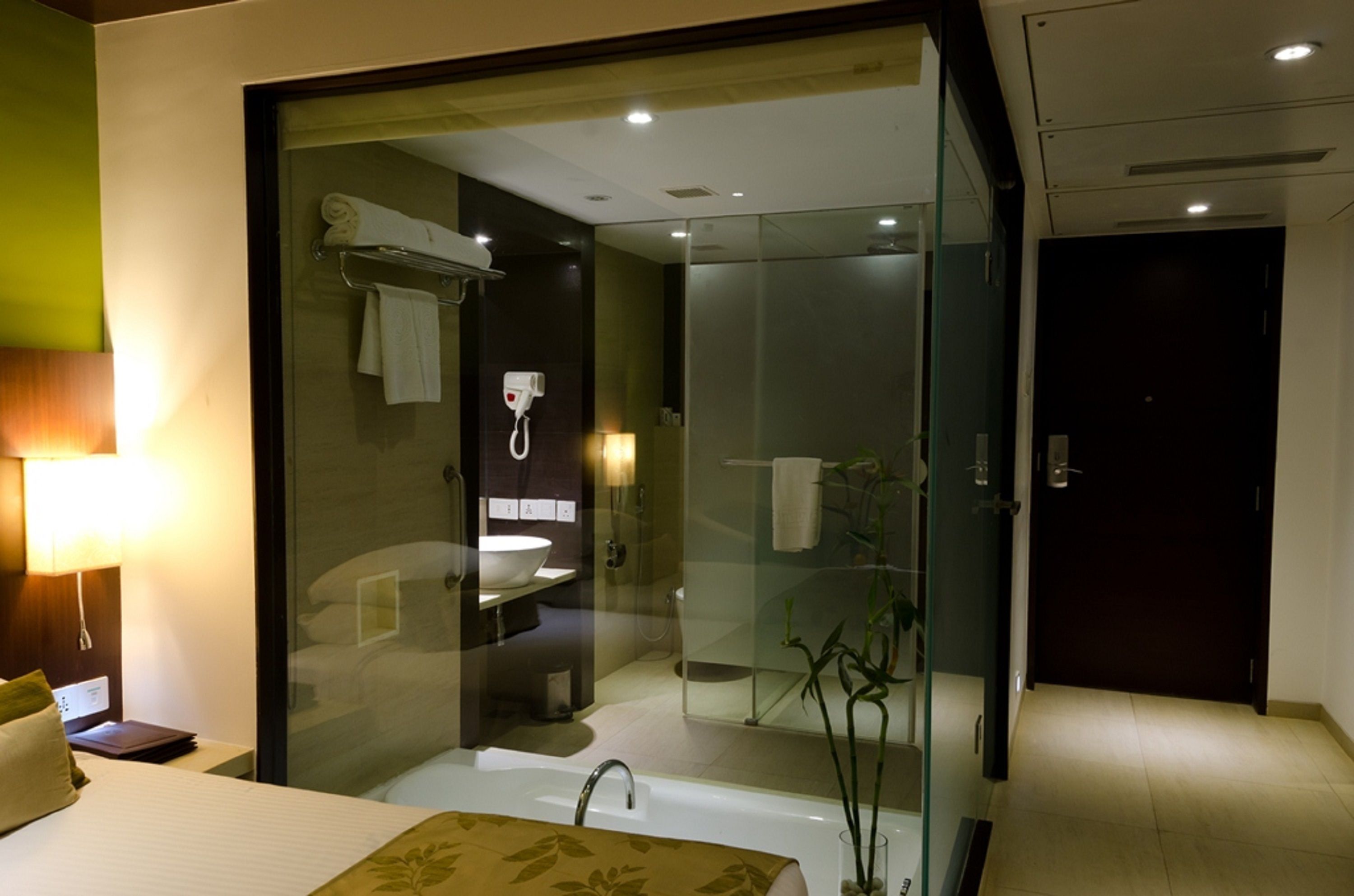 Foto - Ramee Grand Hotel and Spa, Pune