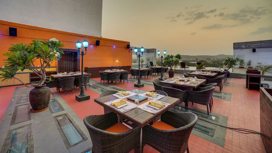 Ramee Grand Hotel and Spa, Pune