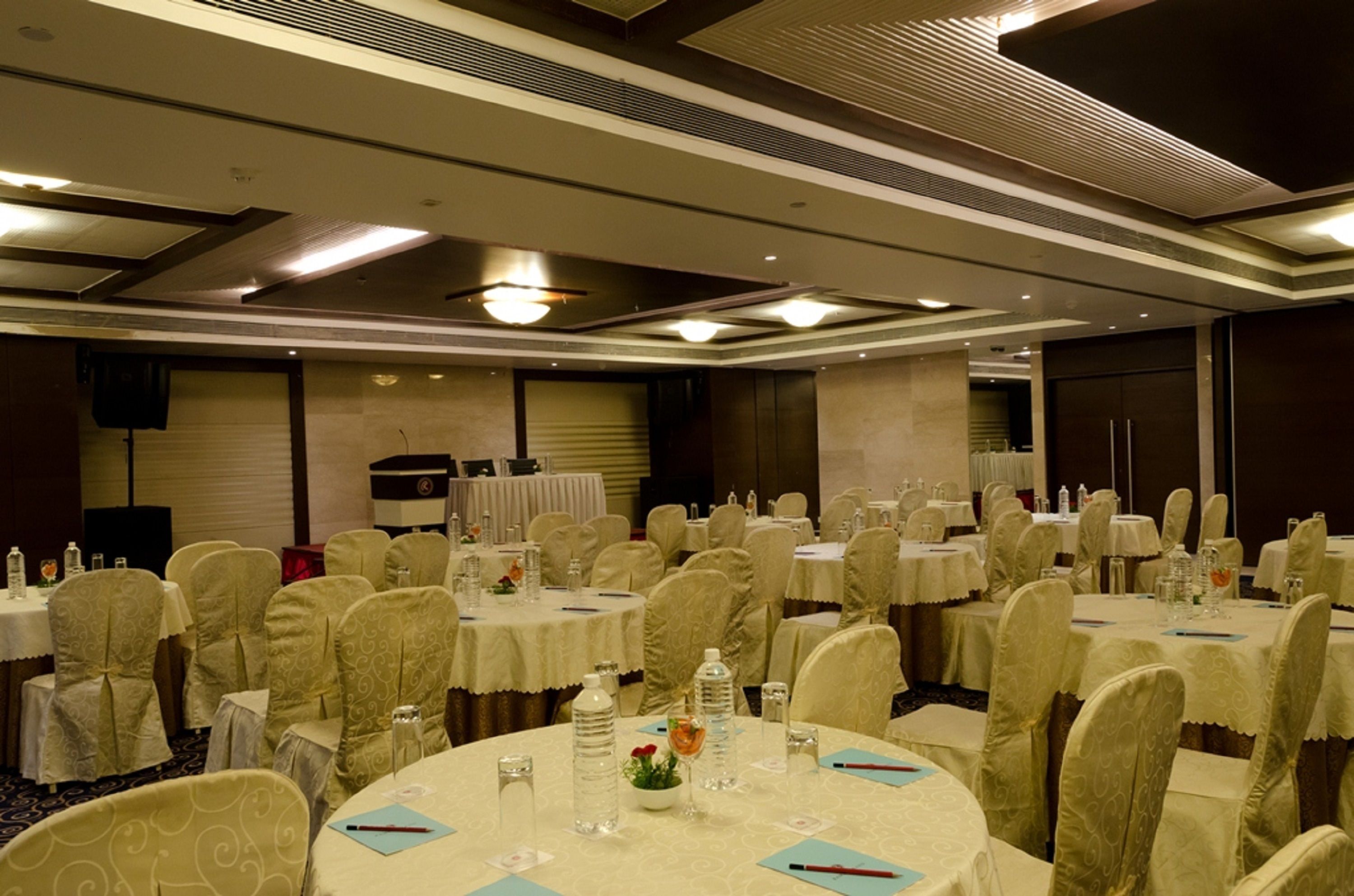 Photo - Ramee Grand Hotel and Spa, Pune