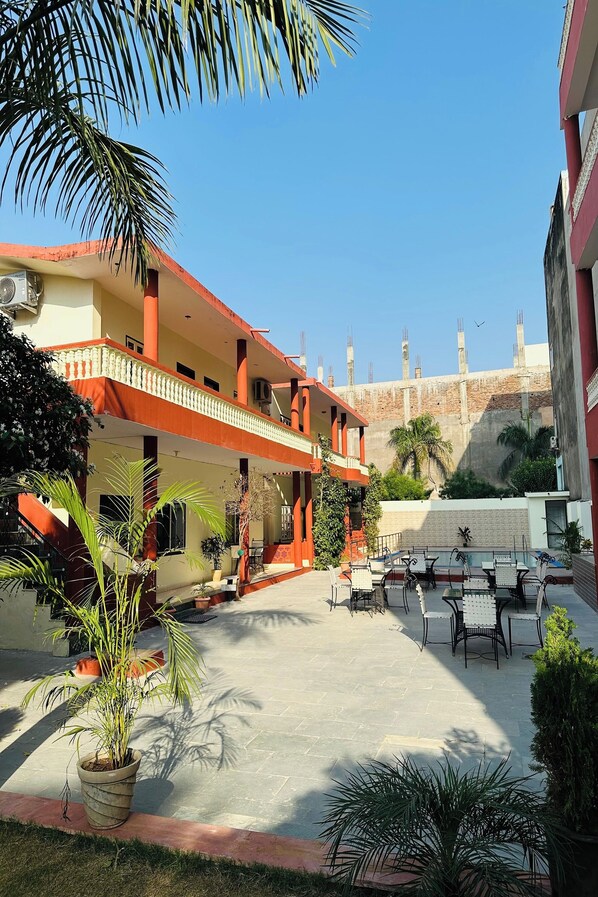 Exterior - Tiger Safari Resort, Ranthambhore (Sawai Madhopur)