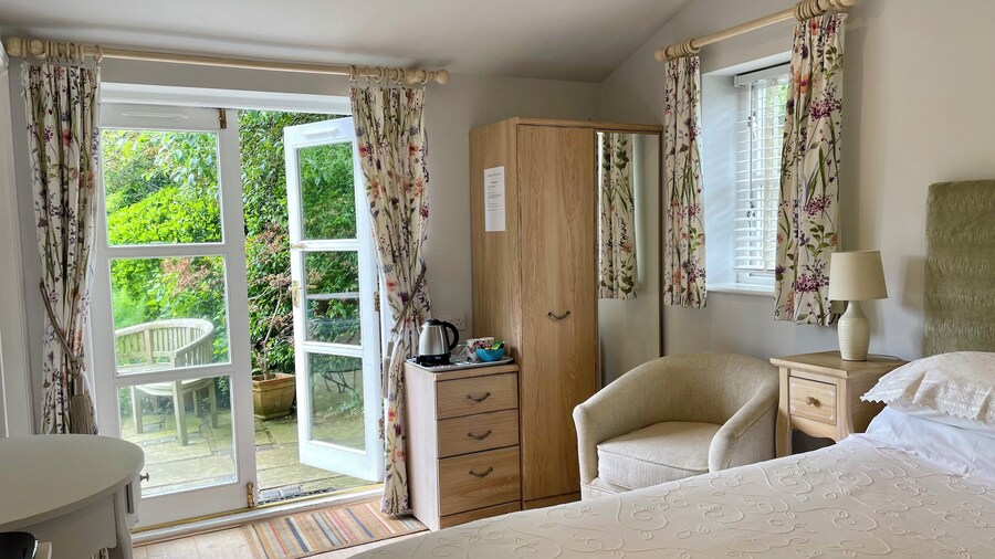 Pickmere Country House