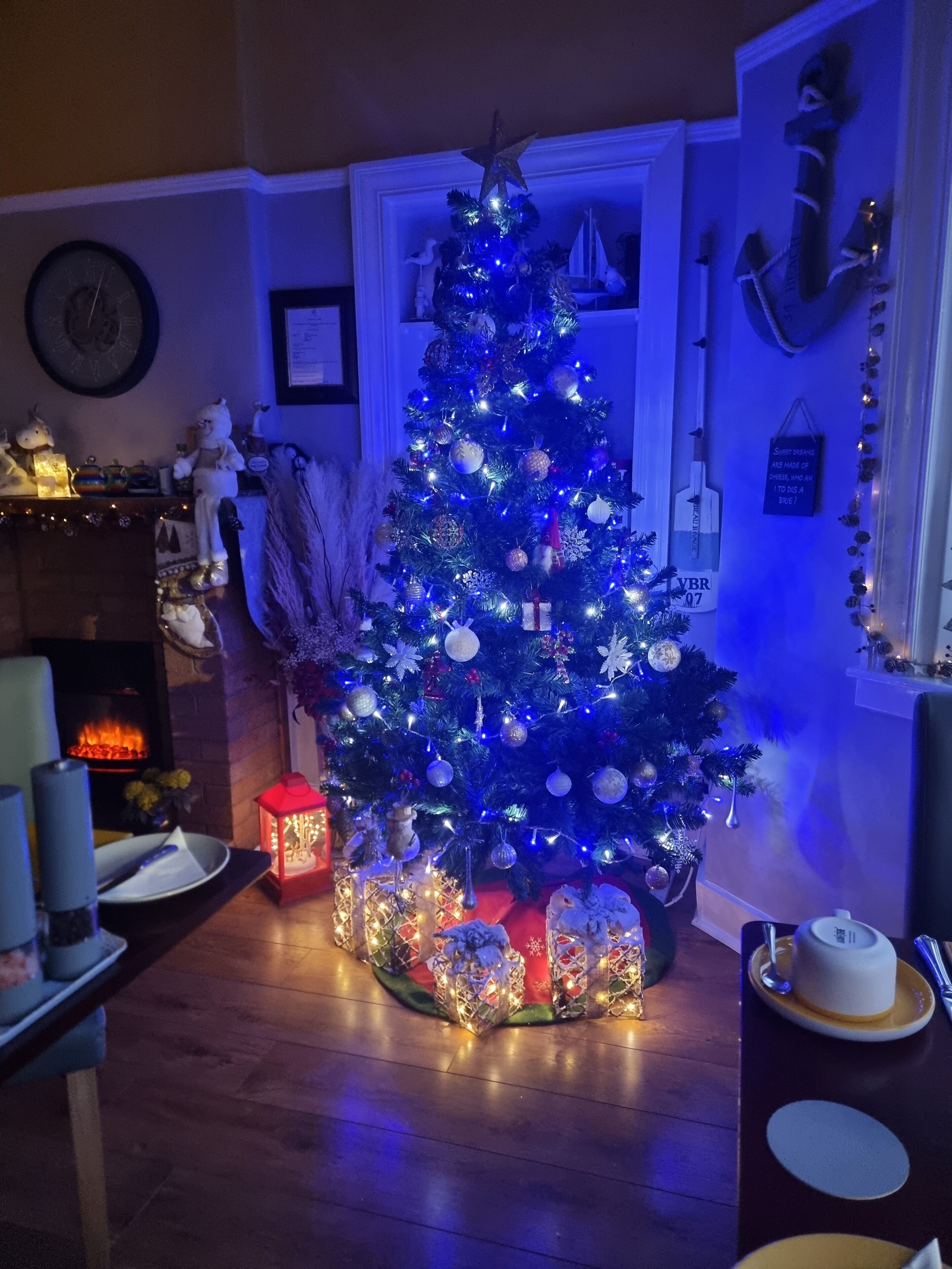 Se ofrece un desayuno completo (7.00 GBP por persona)