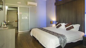 Executive Deluxe, 1 King Bed 