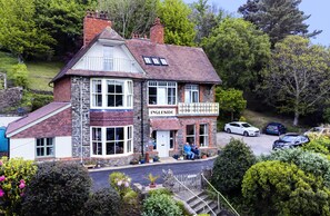 Front of property - Ingleside Guest House (Lynton)