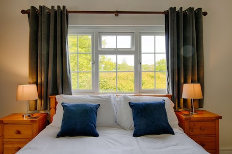 Iron/ironing board, free WiFi. Leworthy Farmhouse